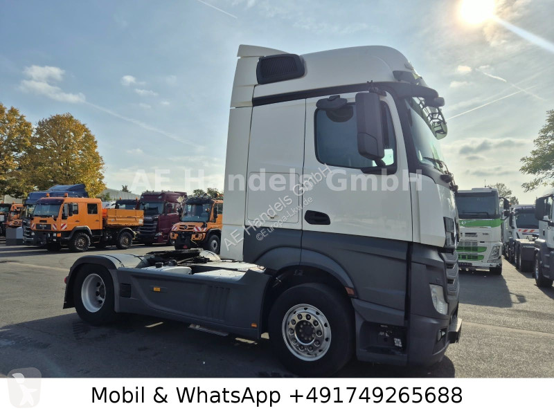 Mercedes 1843 BigSpace BL...