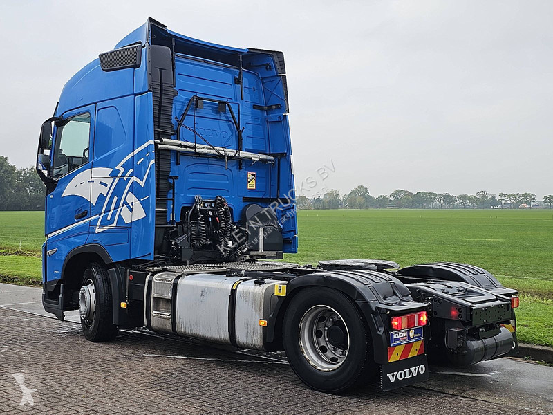 Volvo FH 460 tractor unit