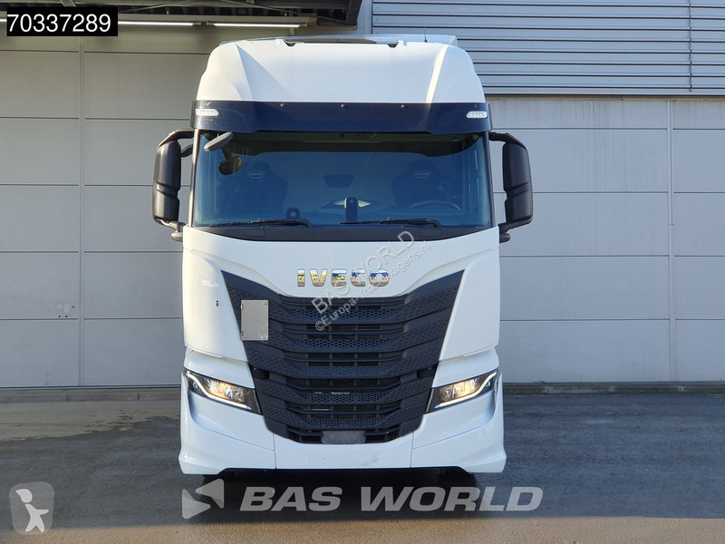 Iveco S-Way 460 S-Way 4X2 LNG! Retarder 2xTanks...