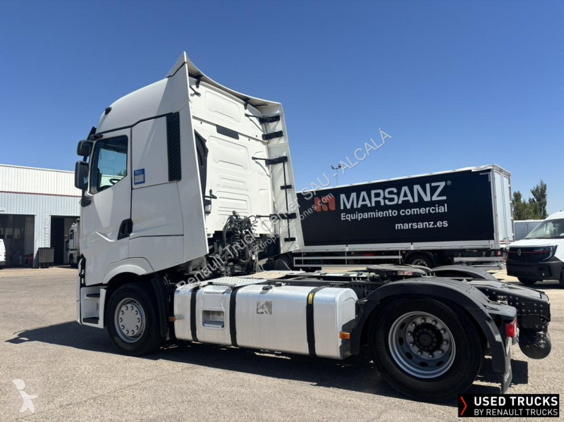 Renault  tractor unit