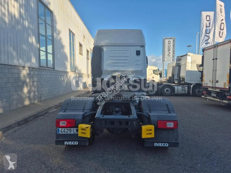 Iveco AS440S49T/P tractor unit