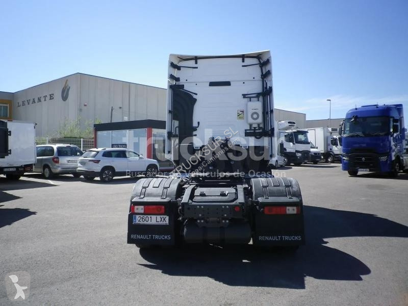 Renault T520 HIGH SLEEPER CAB EVO tractor unit