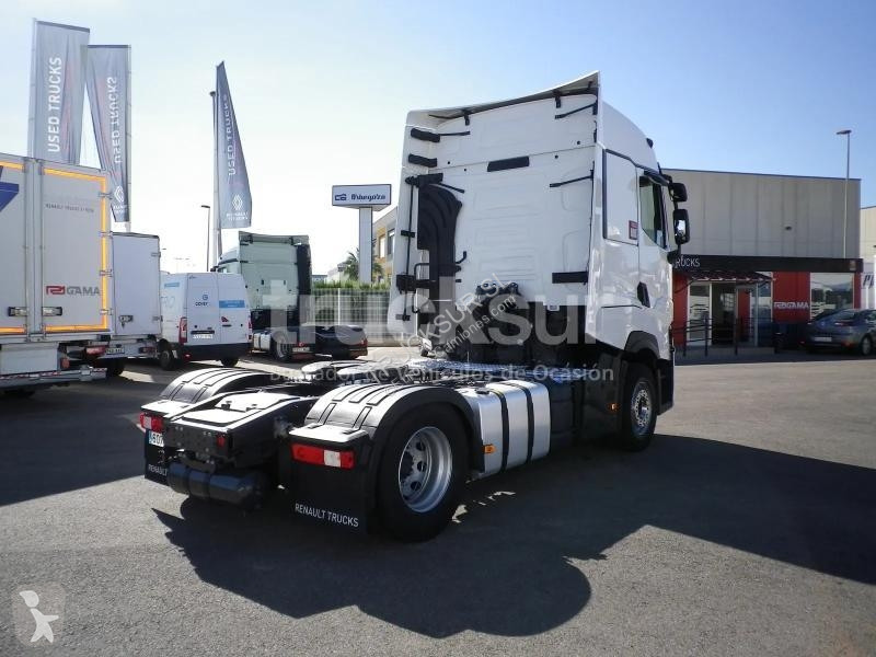 Renault T520 HIGH SLEEPER CAB tractor unit
