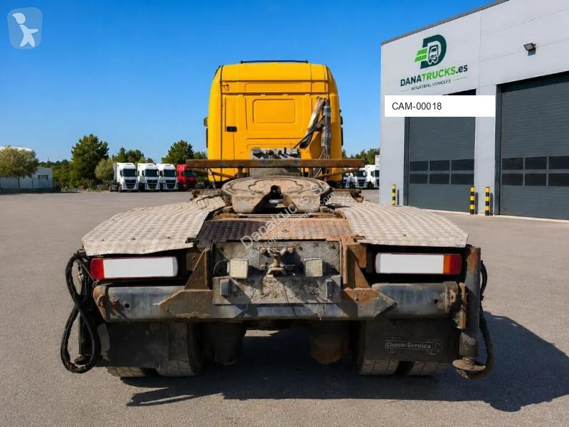 Scania R620 tractor unit