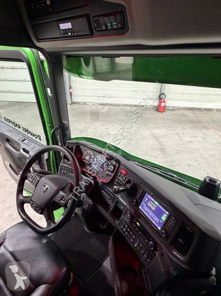 Traktor Scania 590