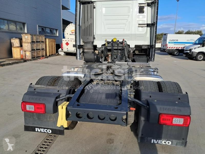 Iveco AS440S49T/P tractor unit