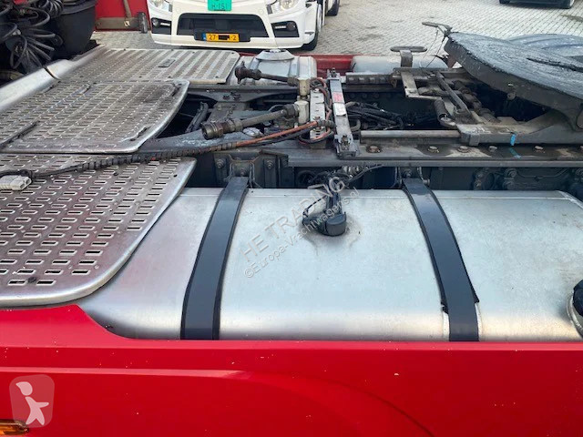 Nyergesvontató DAF 530 SSC met Hydrauliek 9...