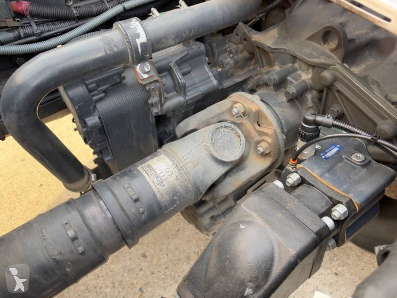 Iveco 490 tractor unit