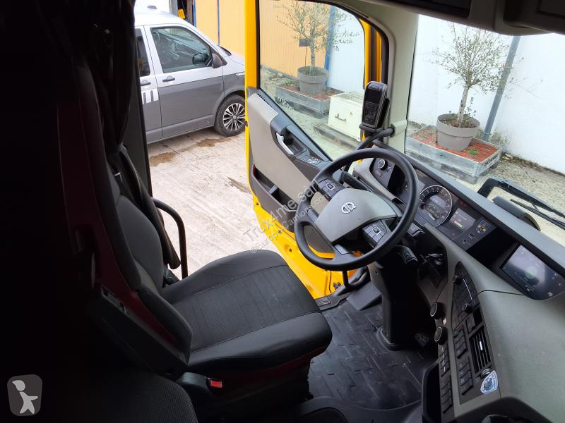 Volvo 500 tractor unit