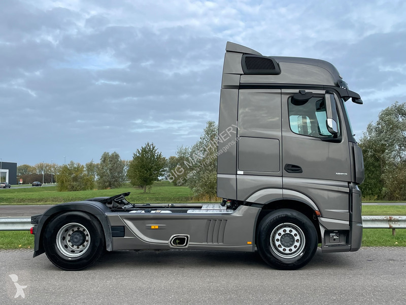 Trekker  ACTROS 1853 LS 4X2