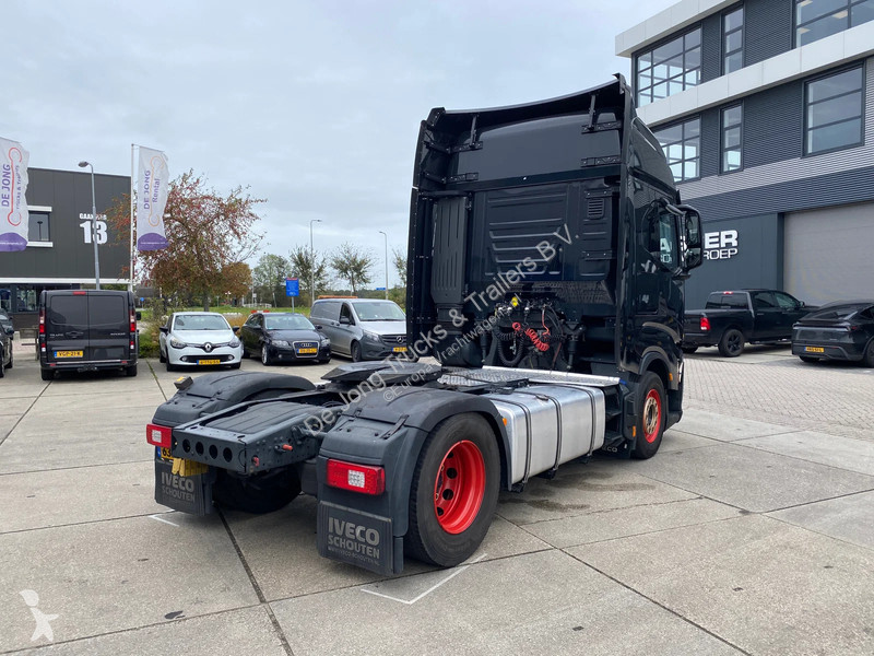 Iveco 500 / Automatic / 2x Tank tractor unit