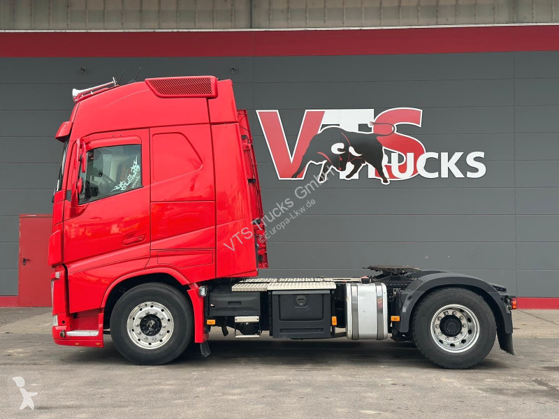 Tahač Volvo 4x2 BL ACC Hydraulik Retarder