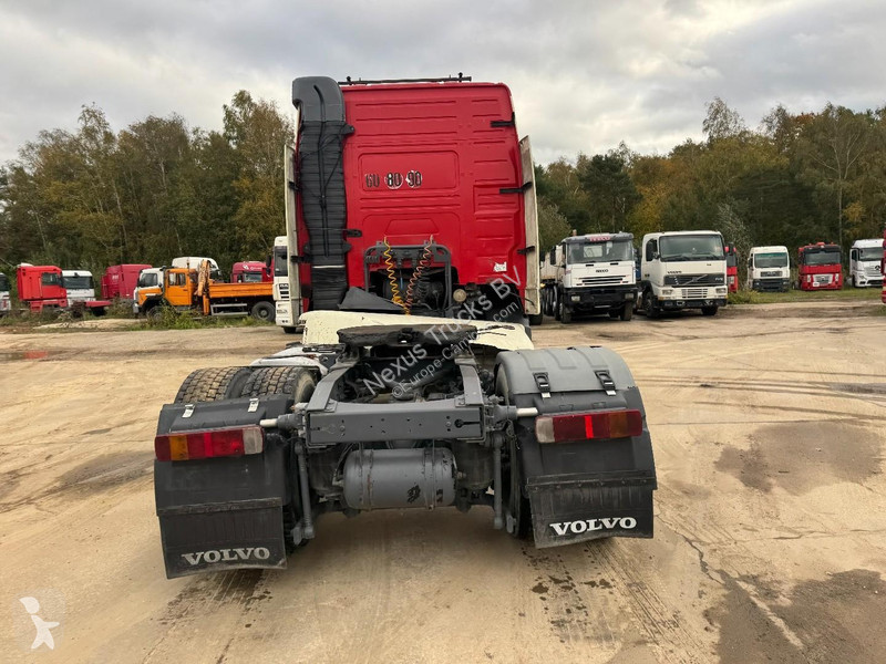 Traktor Volvo - 420 Globetrotter (MANUAL...