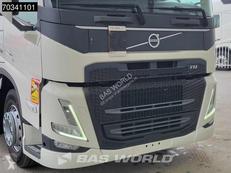 Traktor Volvo FM 460 4X2 Globe APK 09-2027 2x...