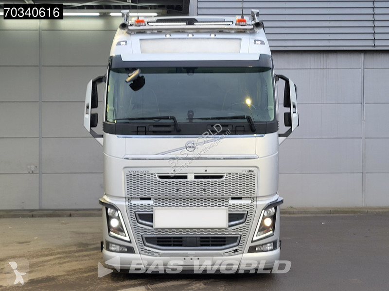 Nyergesvontató Volvo 650 6X2 XL Full-Air...