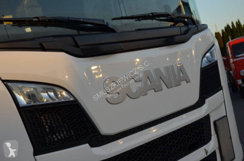 Tahač Scania 500