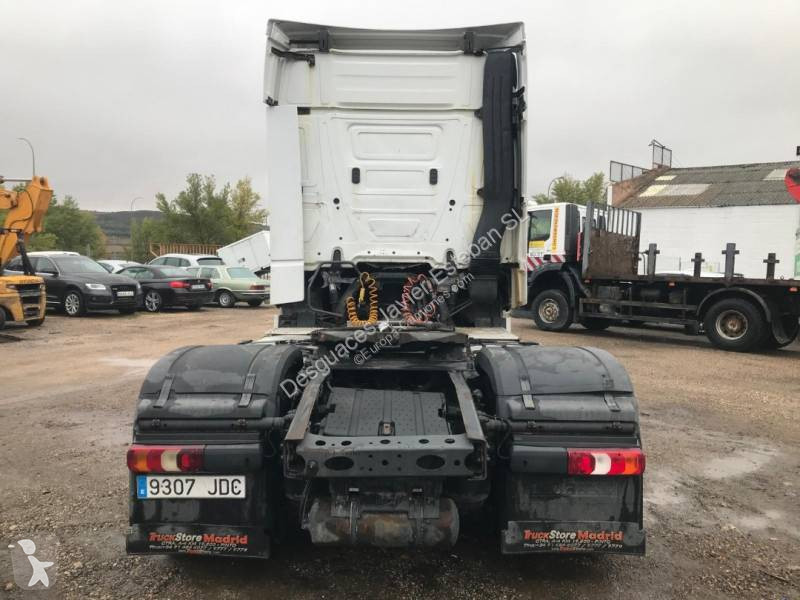 Mercedes 1845 LS tractor unit