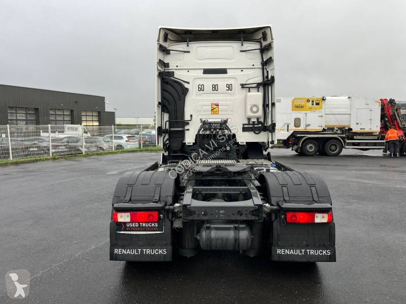 Tahač Renault 520 T4X2 E6