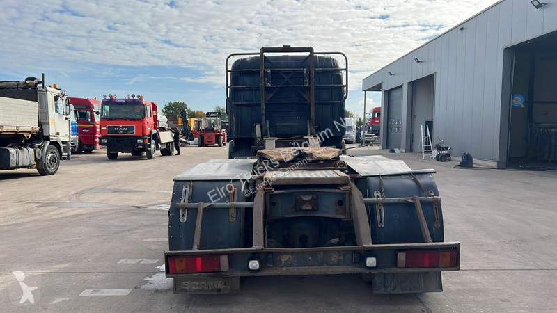 Trekker Scania - 400 (LAMES / POMPE MANUELLE /...