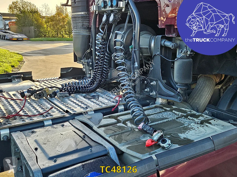 Cabeza tractora Volvo 500