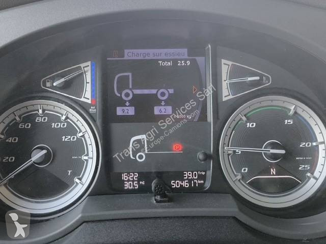Nyergesvontató DAF 530 FT