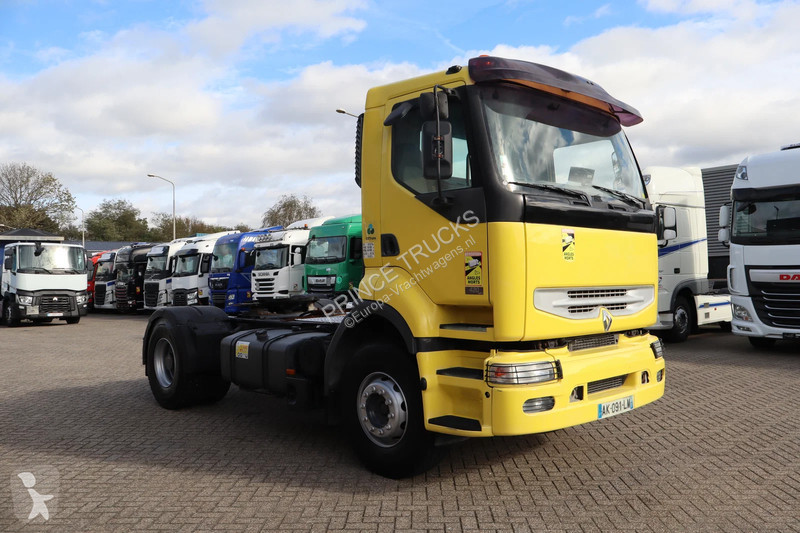 Traktor Renault * MANUAL * 4X2 * HYDRAULIC *