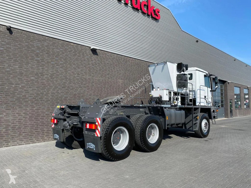 Traktor Mercedes TITAN 5 Z52-600 F TITAN 5...