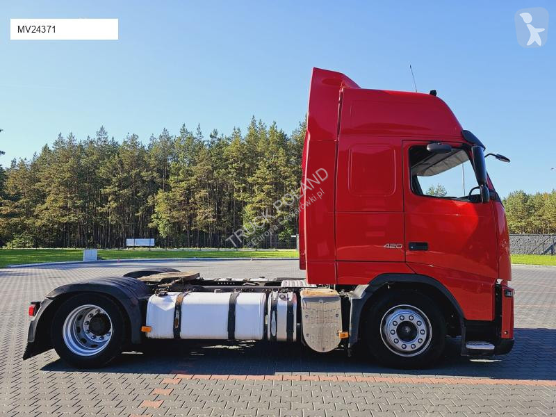 Tahač Volvo XXL MANUAL 420 EURO 5 2011 r MEGA...