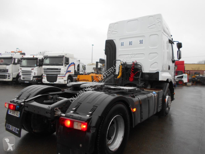 Tractor Renault 450
