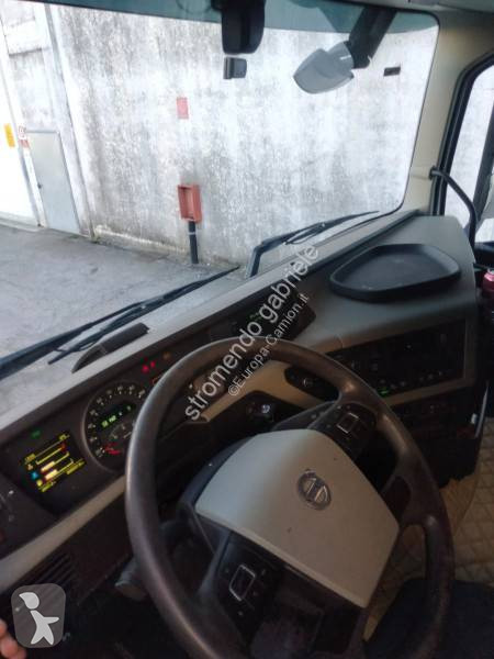 Traktor Volvo