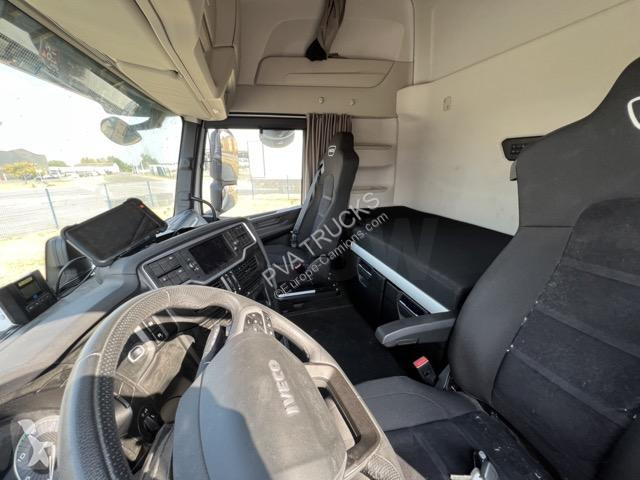 Traktor Iveco 460 CNG
