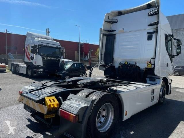 Iveco  tractor unit