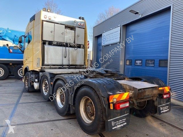 Tahač Volvo 16750 8x4/4