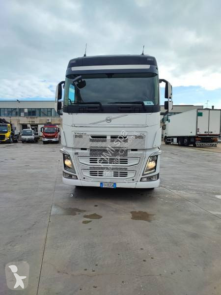 Traktor Volvo