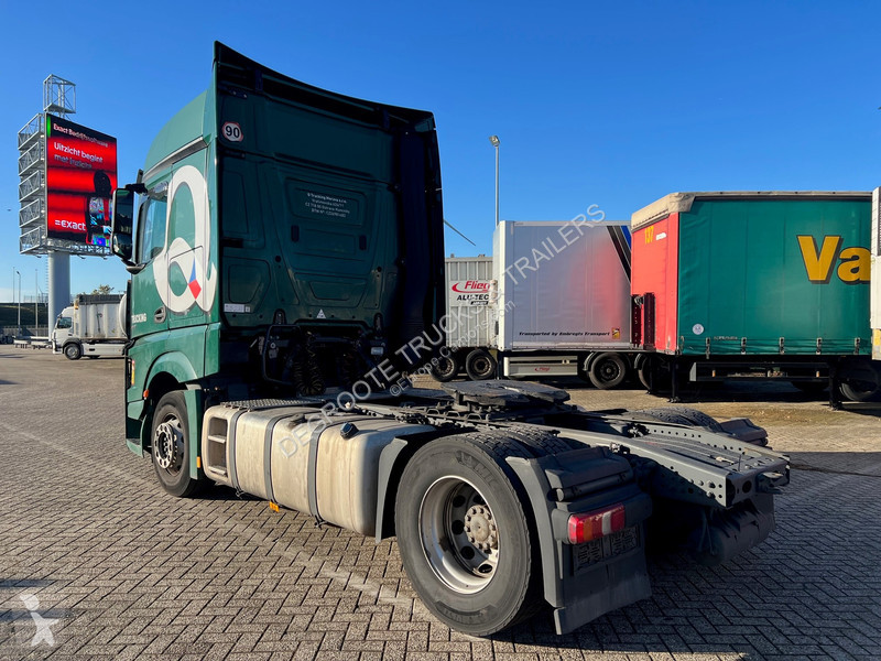 Traktor Mercedes 1845 BigSpace