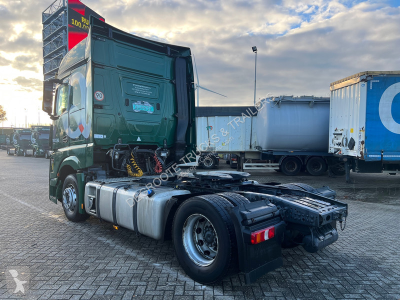 Trattore Stradale Mercedes 1845 BigSpace