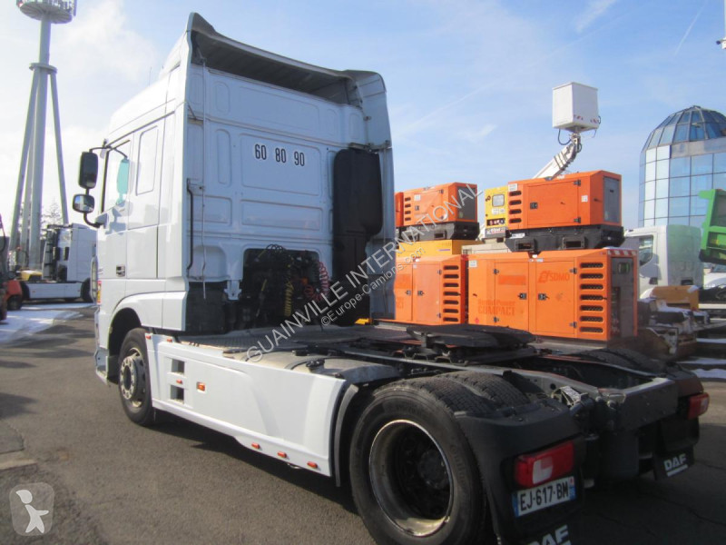 Traktor DAF 460
