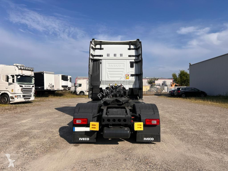Tracteur Iveco 460 CNG