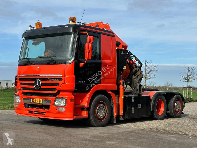Trattore Stradale Mercedes 2544 6X2!! PESCI