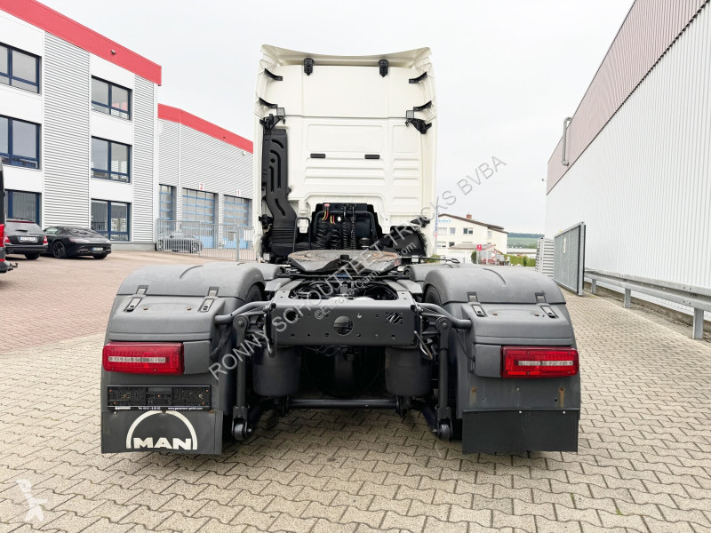 Traktor MAN TGX 33.510 6x4 BL SA TGX 33.510 6x4...