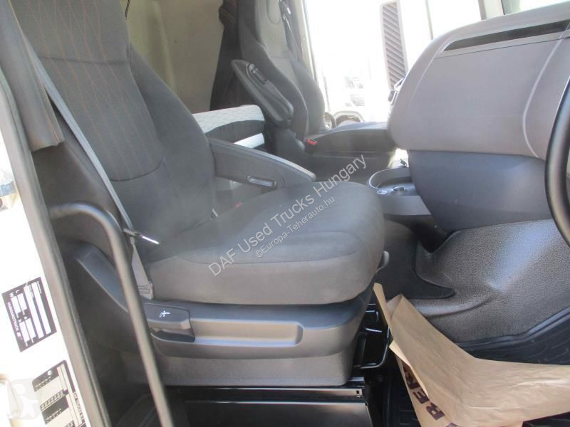 Tahač DAF 480 FT LOW DECK 4X2
