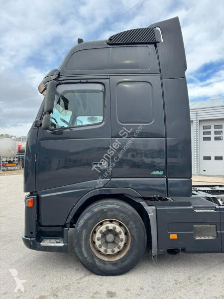Traktor Volvo 460