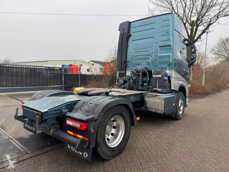 Traktor Volvo XL EURO 6 GLOBETROTTER