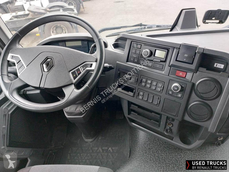 جرار Renault