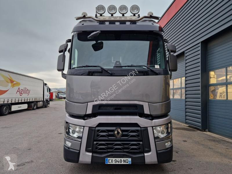 Traktor Renault 520 T-Series