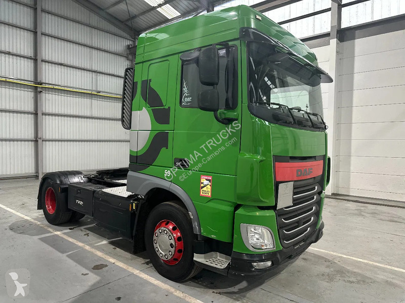 Traktor DAF 106440 Spacecab - STANDAIRCO