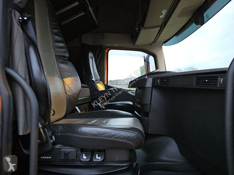جرار Volvo 420 VOITH RET. LEATHER
