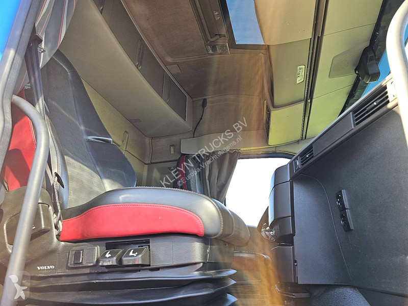 Trekker Volvo FH  PTO SKIRTS VEB+