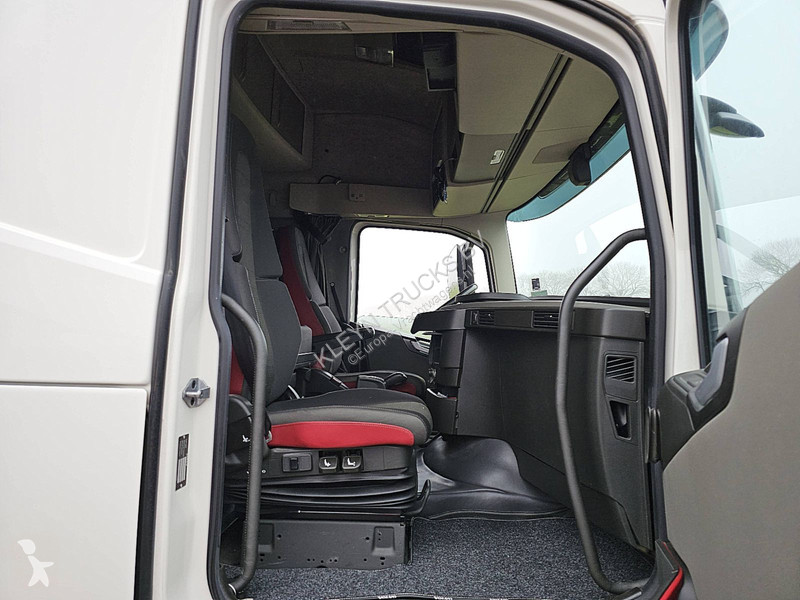 Trekker Volvo FH  ALCOA'S I-SEE ACC