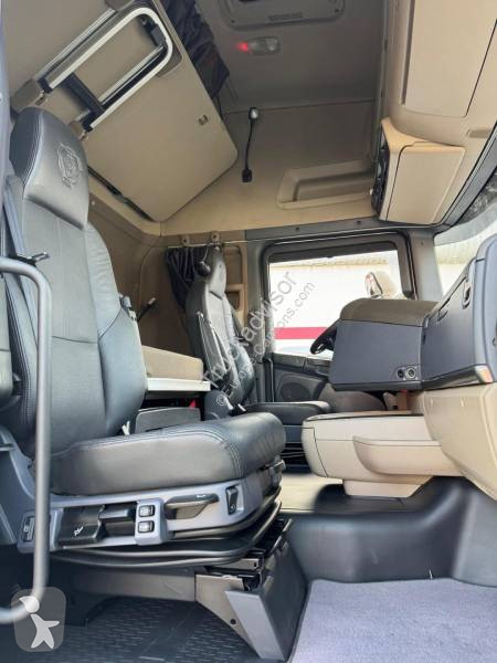 Scania 580 tractor unit